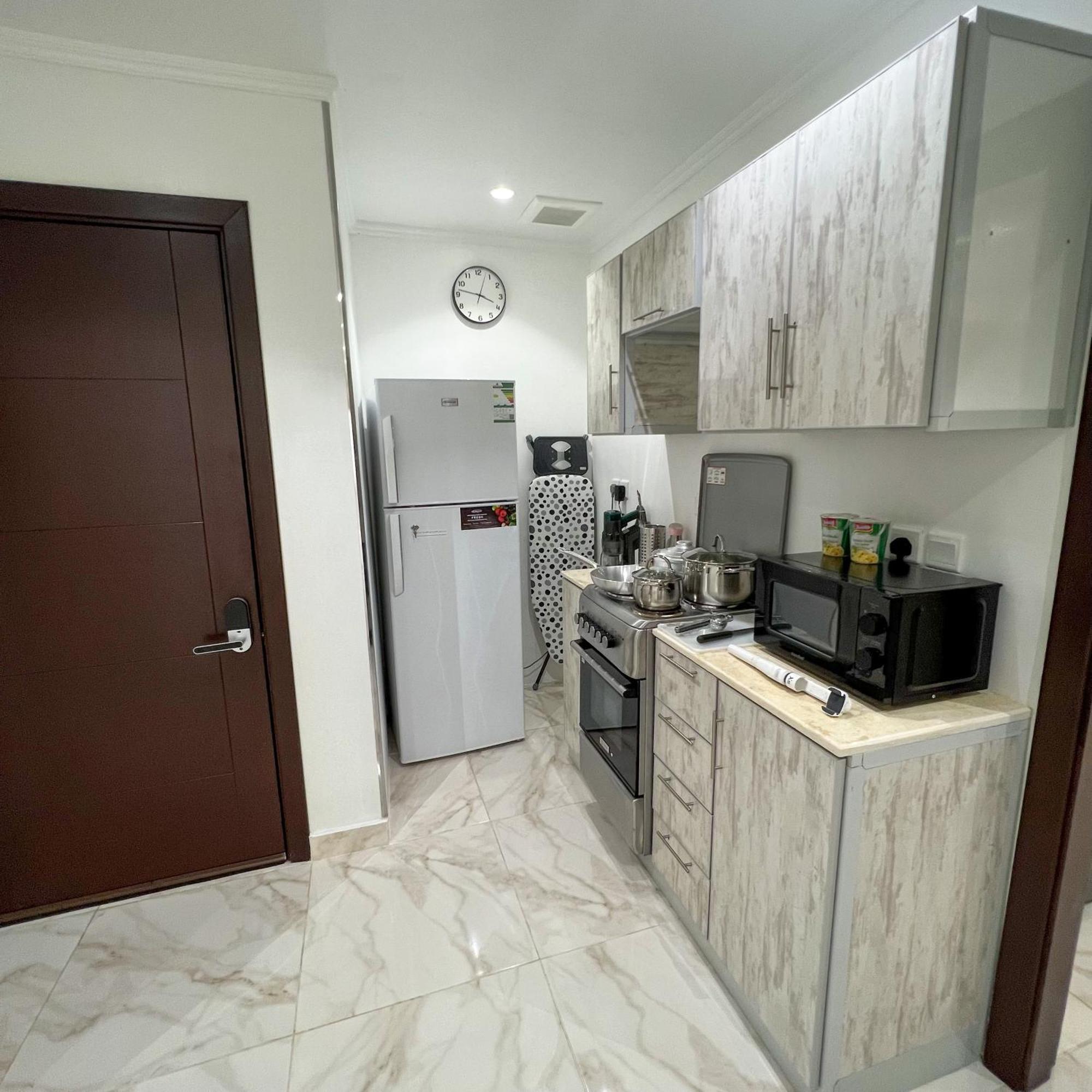Apartamento Almasarat Tower Sea View Yidda Exterior foto